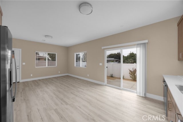 Building Photo - 751 N Grand St