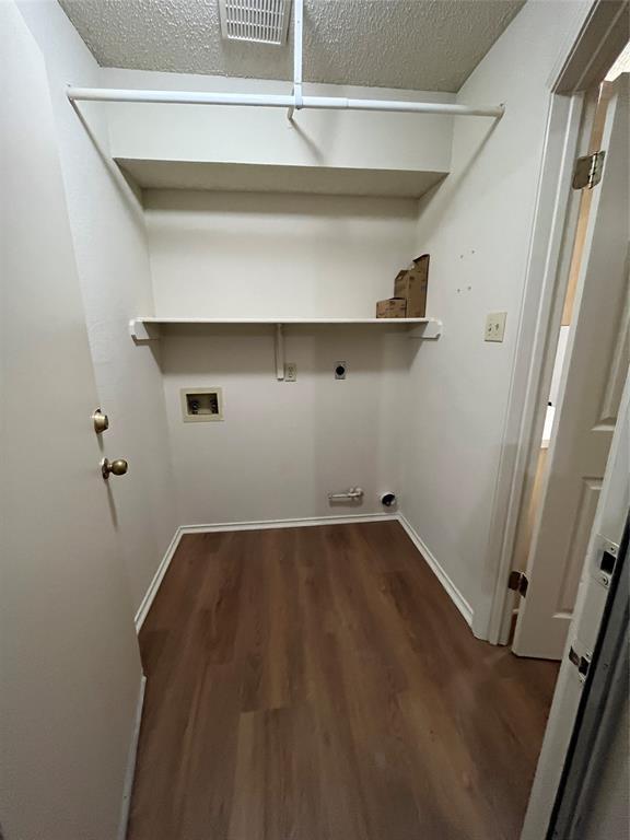Building Photo - 862 Latteridge Dr