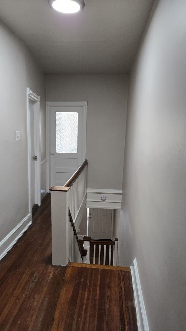 Building Photo - Beautiful West Philadelphia Porch Front