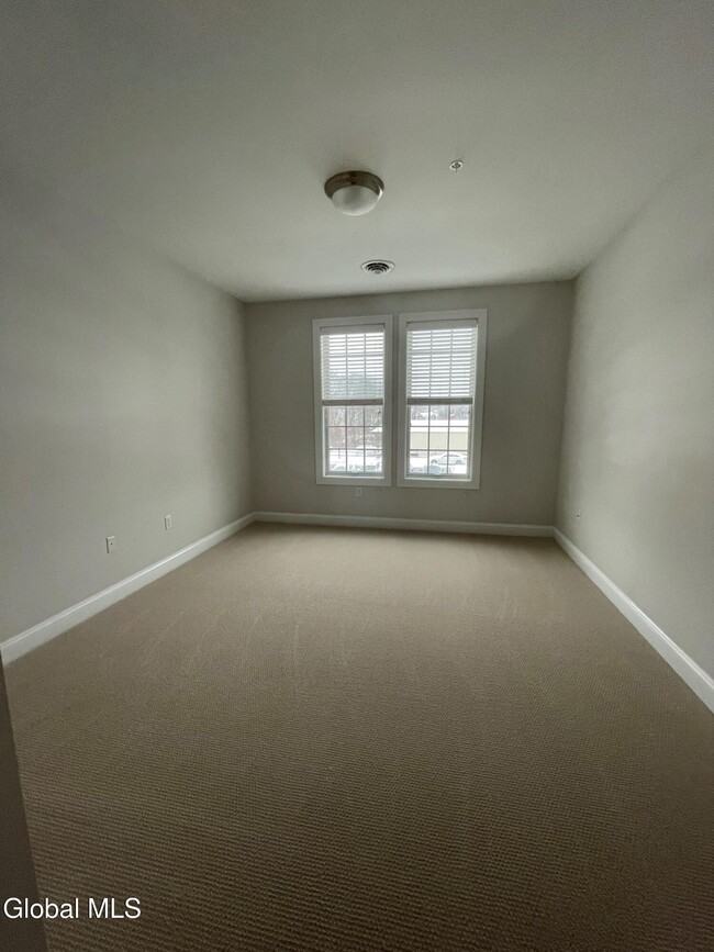 Building Photo - 130 Excelsior Ave