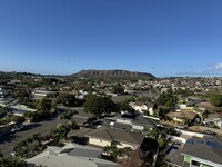 Building Photo - Regency at Kahala - Two bedroom, two bath,...