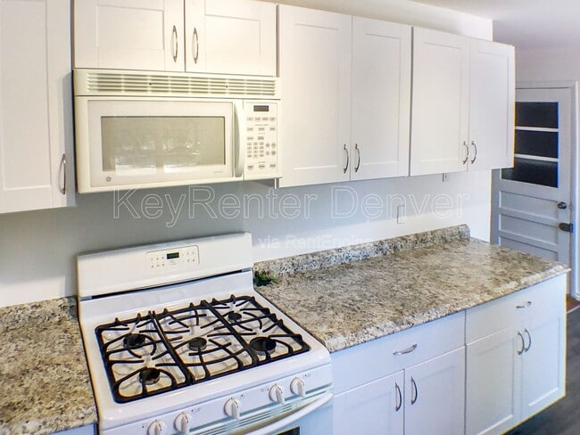 Building Photo - 1285 S Holly St