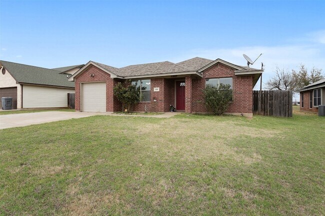 Building Photo - 608 Mesquite Dr