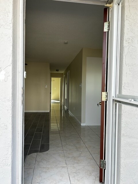 Entrance - 145 174th Ave E