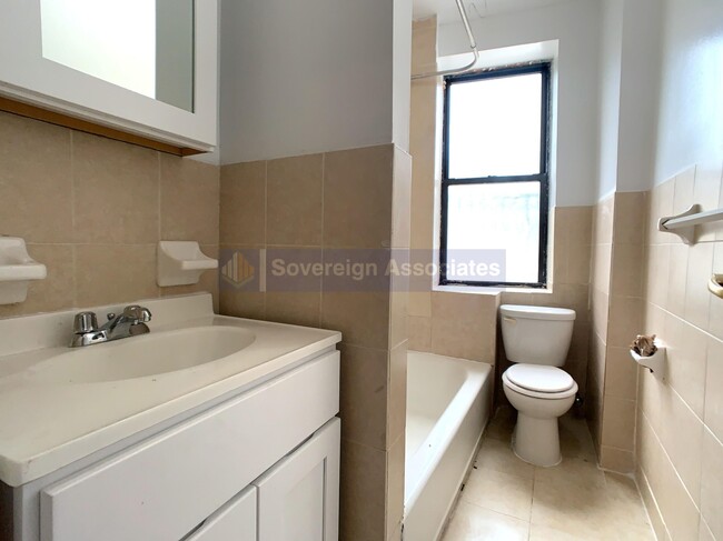 Building Photo - 634 Saint Nicholas Avenue
