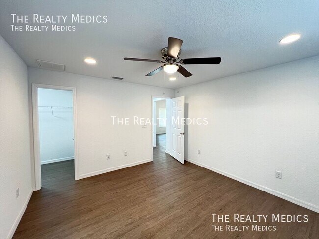 Building Photo - 391 Malauka Loop