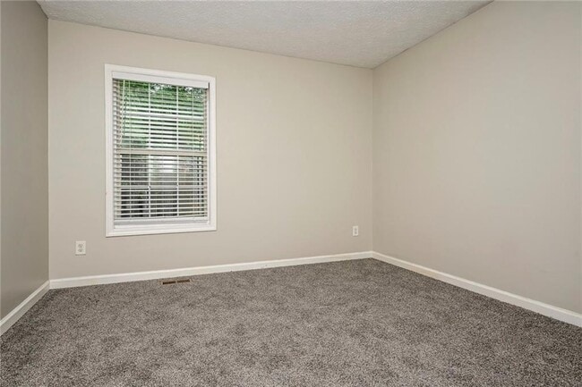 Building Photo - 2207 Boulder Springs Dr