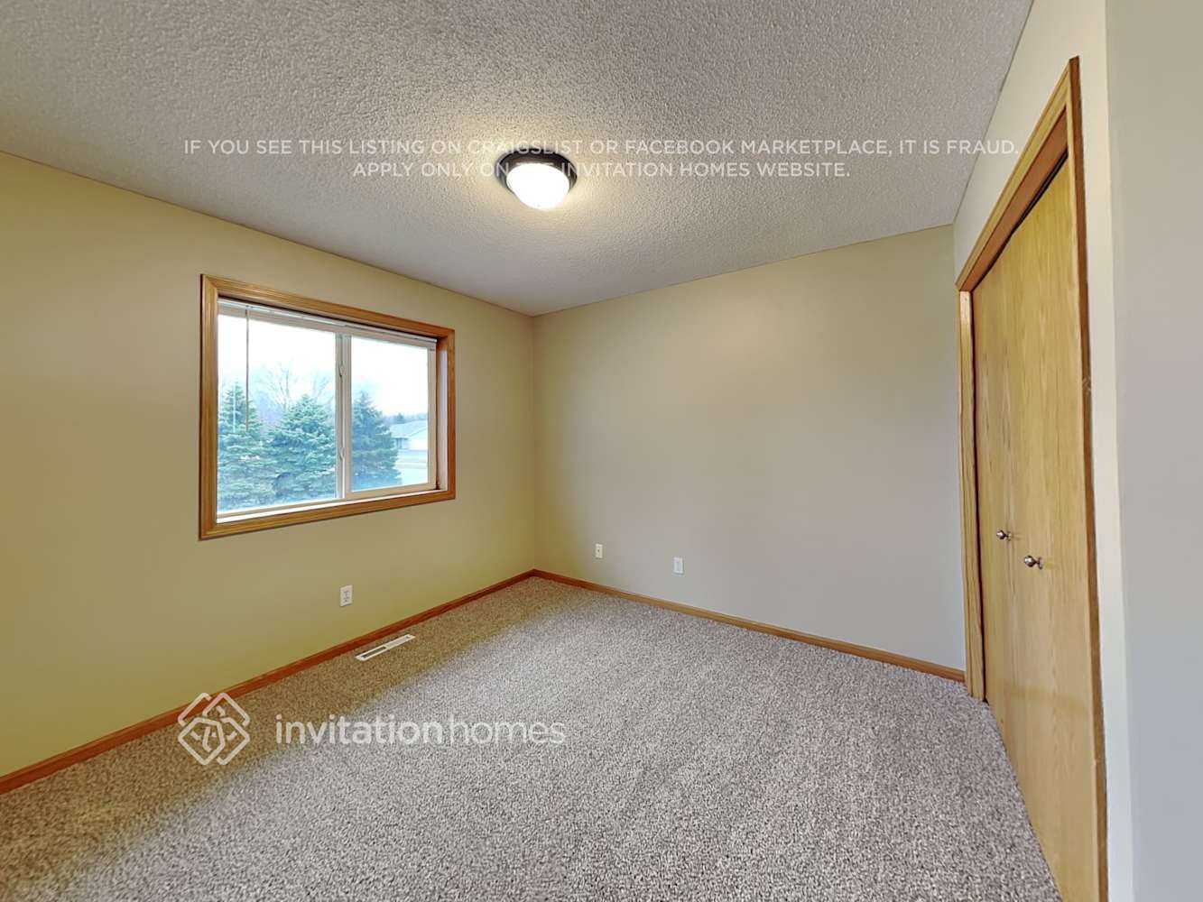 Building Photo - 2617 Edinbrook Terrace