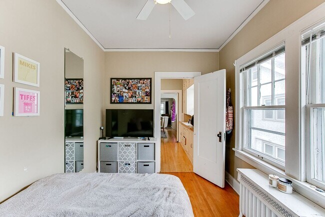 Building Photo - 2011 Portland Ave