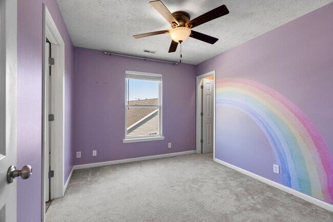 Building Photo - Spacious 4-Bedroom Home with Large Fenced Yard in Quiet West Lafayette Neighborhood