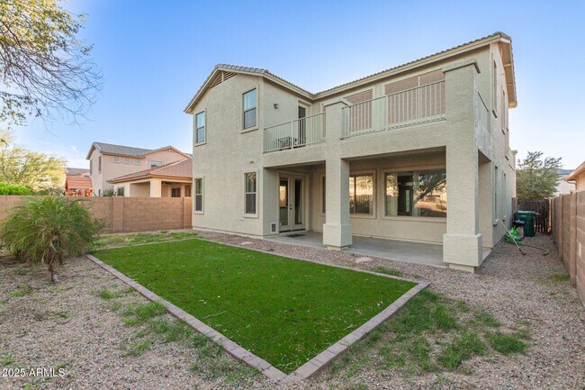 Building Photo - 20535 N Santa Cruz Dr