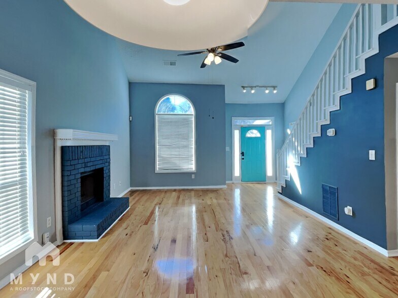 Building Photo - 1234 Crystal Springs Trail