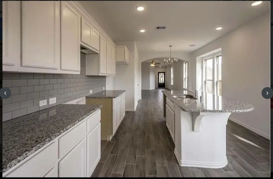 Building Photo - 137 Emory Birch