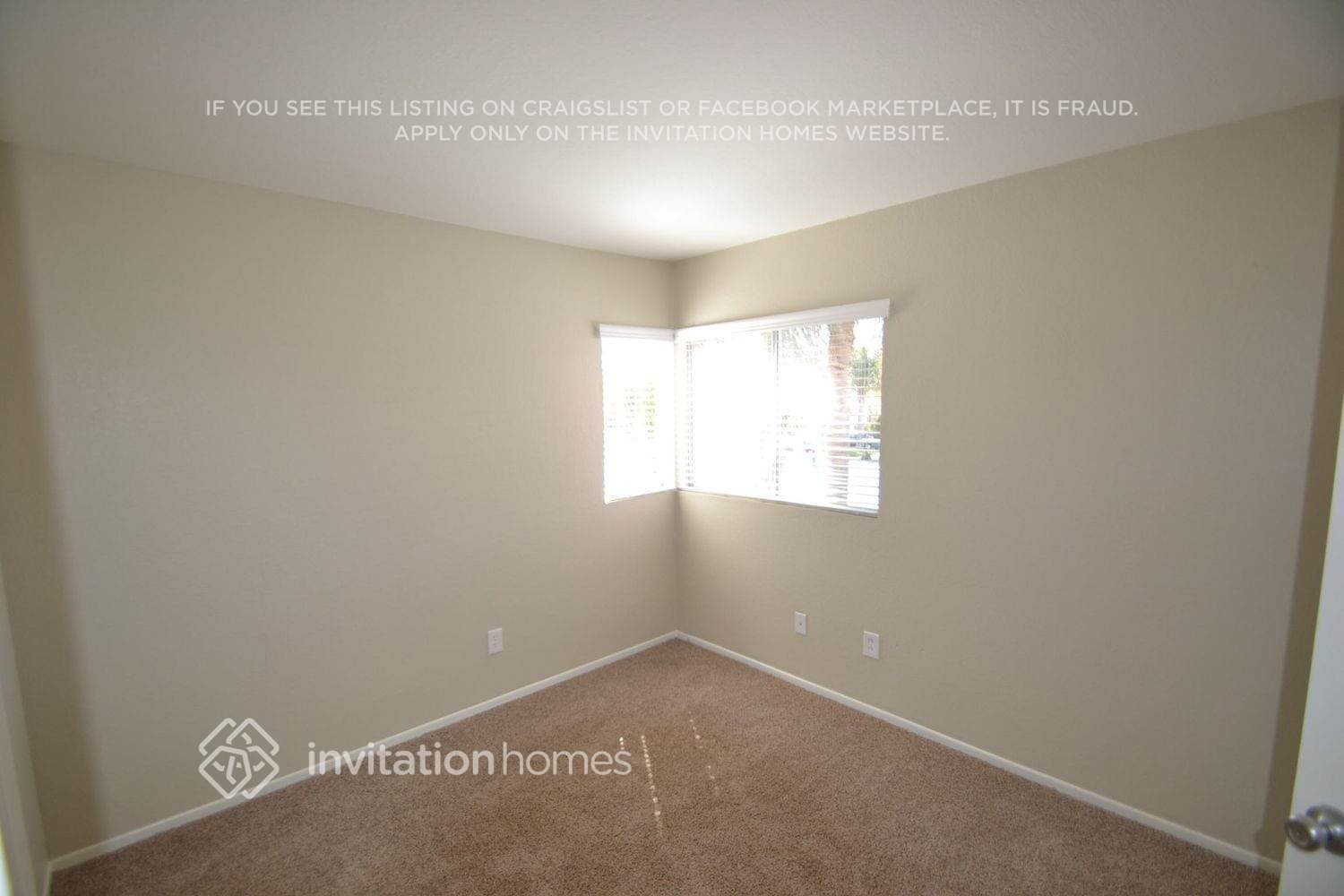 Building Photo - 23798 Vía Olivia