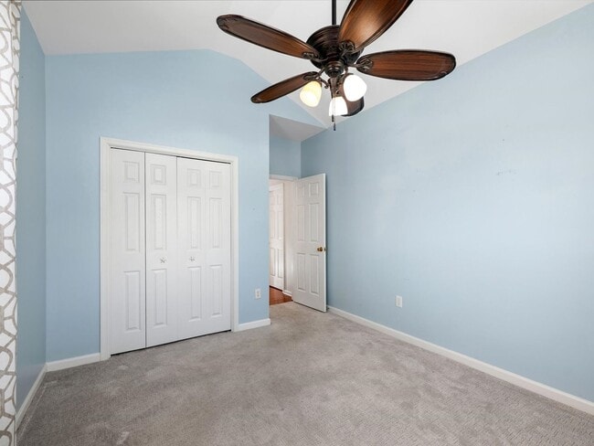 Building Photo - 9 Penhurst Ct