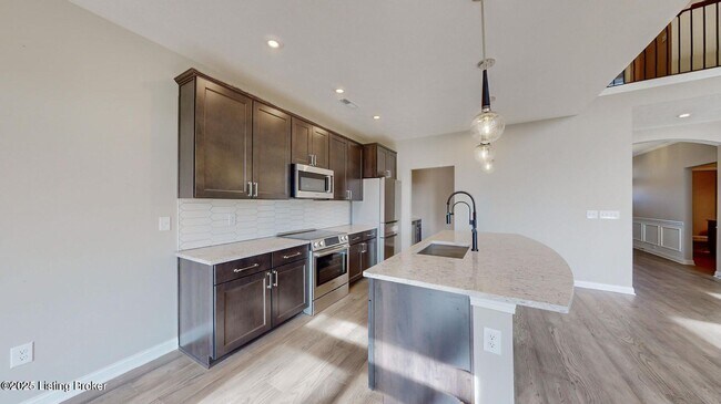 Building Photo - 212 Education Wy