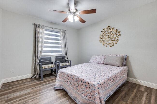 Building Photo - 8825 Chisholm Trail