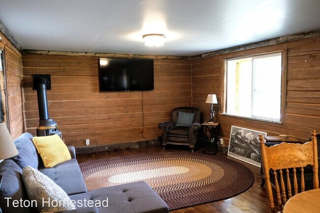 Building Photo - 1 br, 1 bath House - 5415 West 3000 South