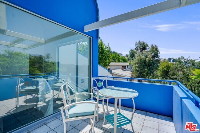 Building Photo - 2397 Nalin Dr