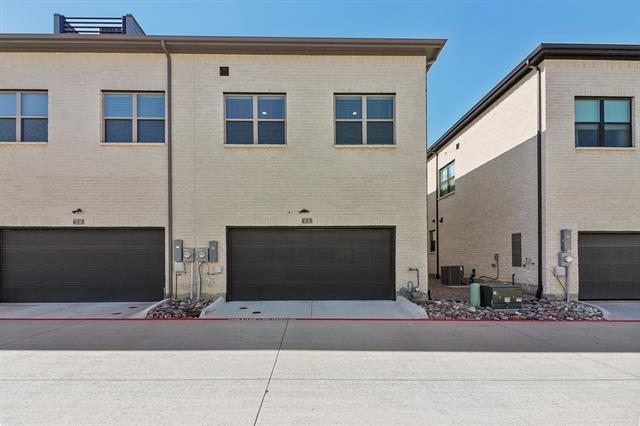 Building Photo - 615 Arapaho Dr