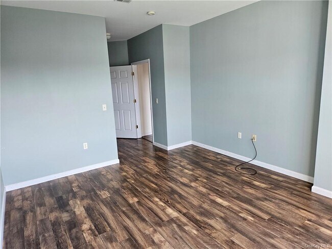 Building Photo - 934 Tower Rdg Cir