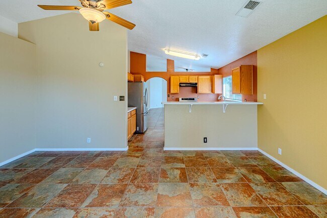 Building Photo - 4720 Shepherd Ct NE
