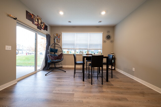 Building Photo - 6464 Genevieve Trail