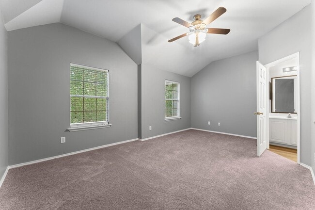 Building Photo - 7 Verbena Bend Pl