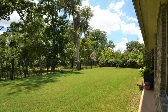 Building Photo - 5918 Crawford Hill Ln