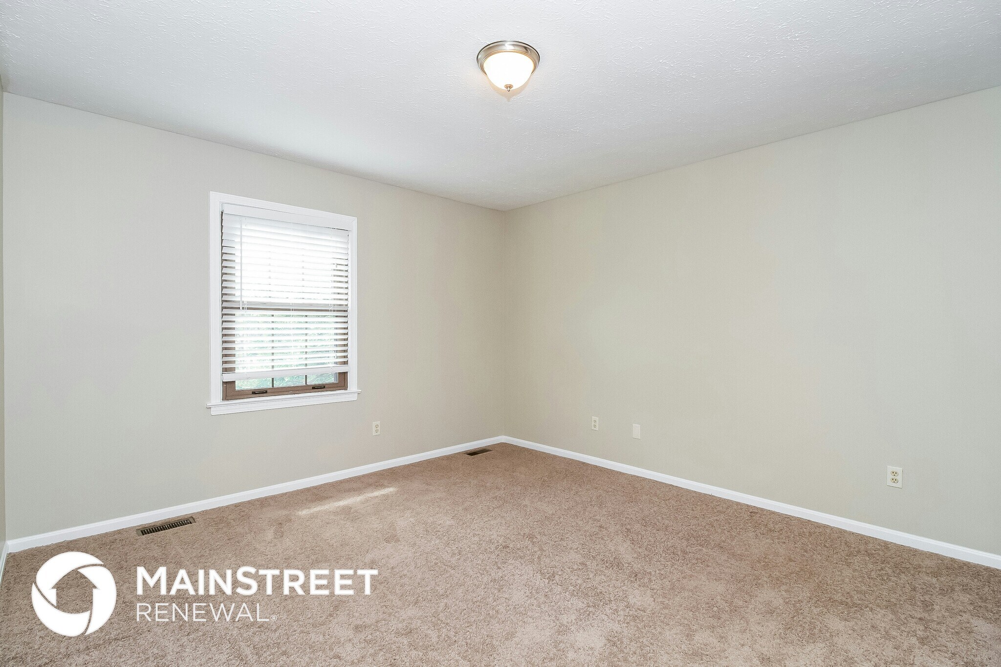 Building Photo - 8105 Thornwood Rd