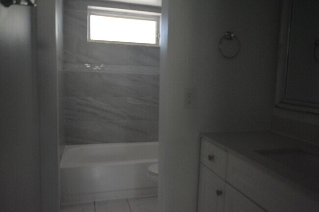 Building Photo - 6091 NW 61st Ave