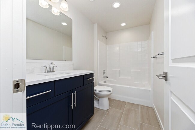 Building Photo - 10469 W Royal Fern Ct