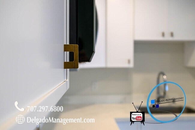 Building Photo - Napa newly remodeled 3 bedroom home!