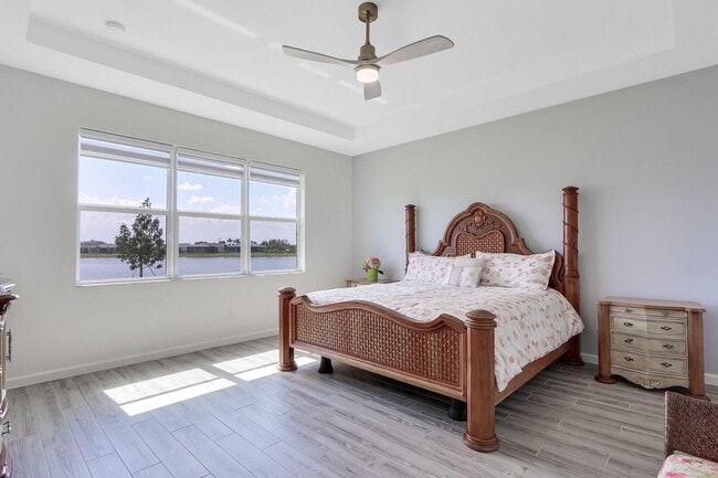 Building Photo - 10736 SW Estella Ln