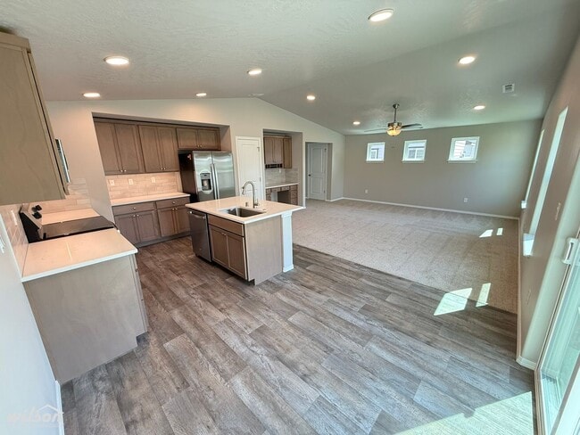 Building Photo - Be the First to Live Here! Stunning New 3B...