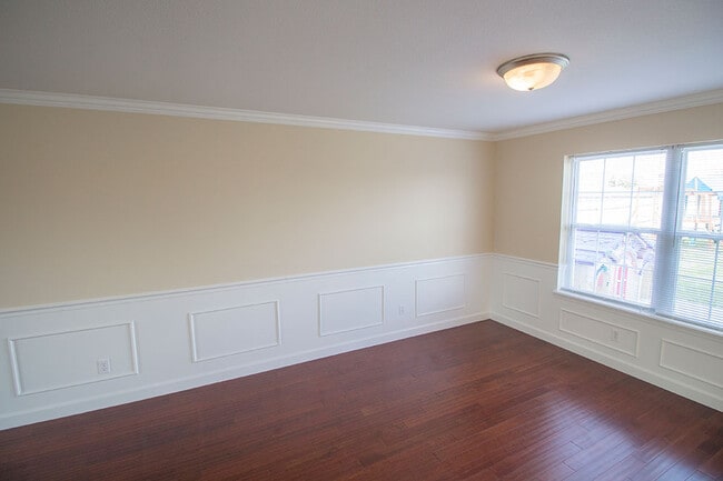 Building Photo - 3308 Crow Ct