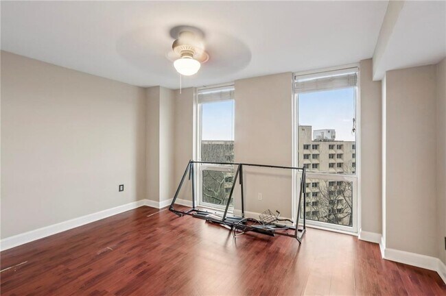 Building Photo - 2870 Pharr Ct S Northwest