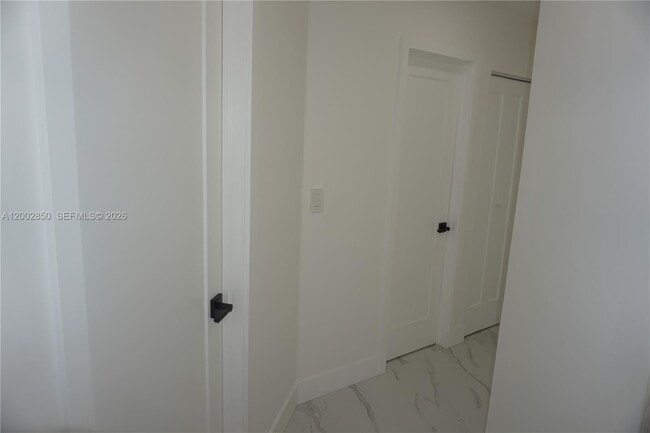 Building Photo - 15614 SW 110th Terrace