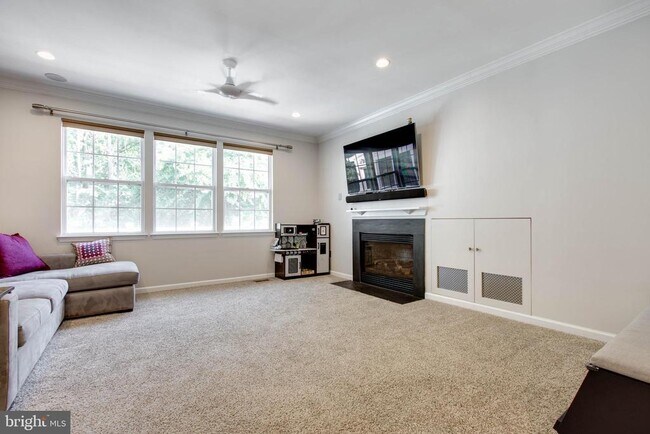 Building Photo - 3031 Terra Maria Way
