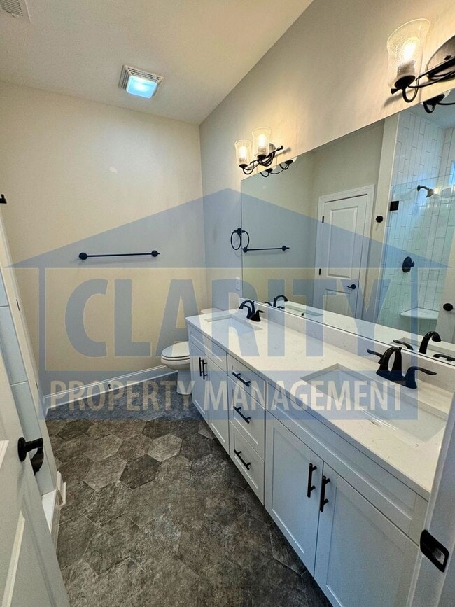 Building Photo - Newly constructed home in Chattanooga!