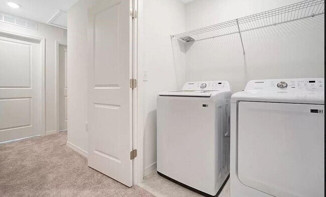 Building Photo - 509 Madison Dr