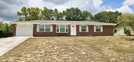 Building Photo - 1007 Highview Dr