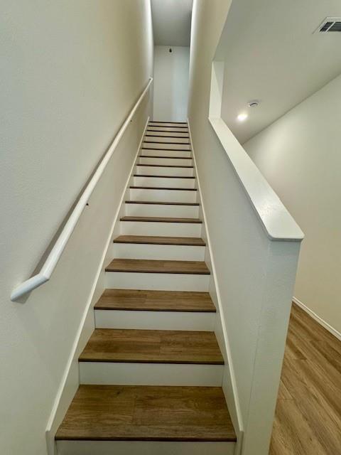 Building Photo - 2803 W Mockingbird Ln