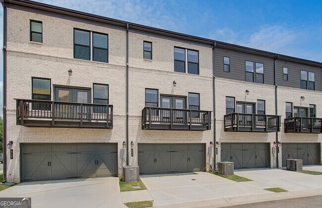 Building Photo - 612 Marimba Pike