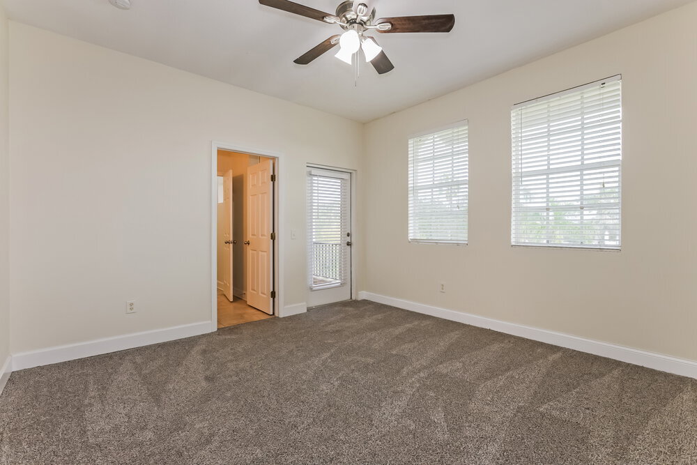 Building Photo - 6525 Quiet Pool Ct