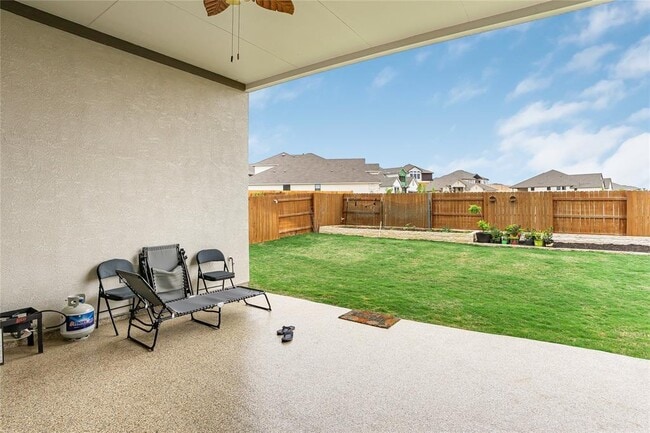Building Photo - 6721 Empresa Dr