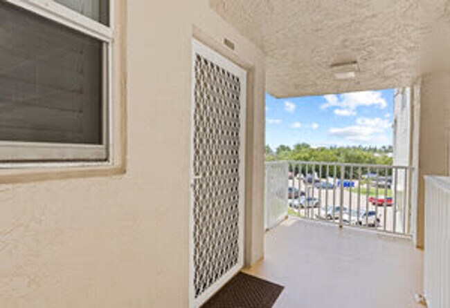 Building Photo - 5700 Bonita Beach Rd SW