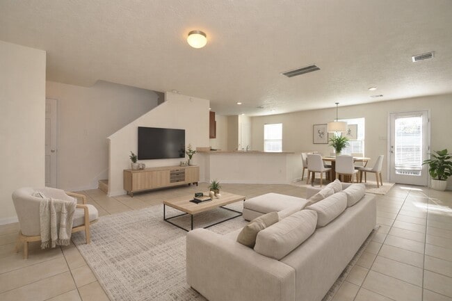 Building Photo - 19009 Barnesdale Ct