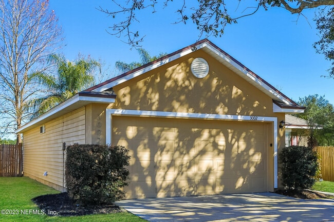 Building Photo - 3002 Brittany Bluff Dr
