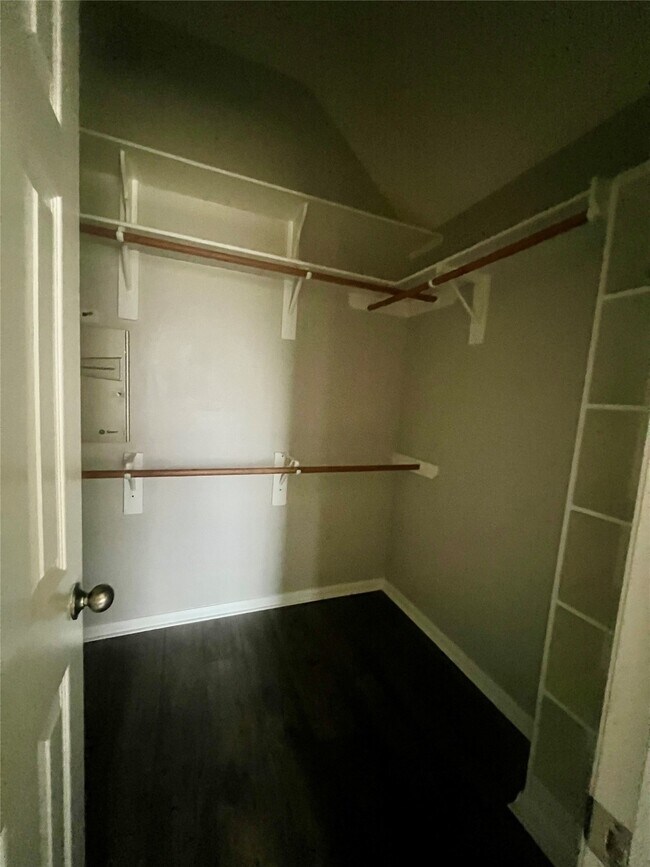 Building Photo - 8318 Sierra Dawn Dr